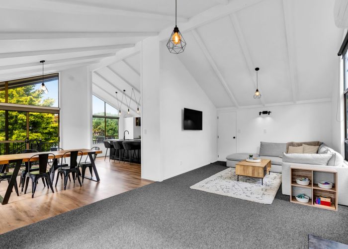  at 6 Ainslee Street, Highlands Park, New Plymouth