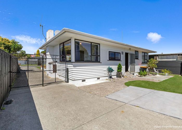  at 76 Rugby Street, Awapuni, Palmerston North, Manawatu / Whanganui
