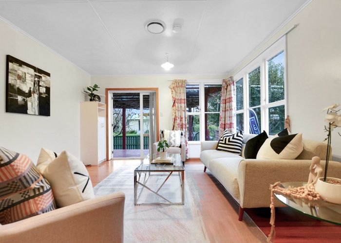  at 6 Bellmont Avenue, Chartwell, Hamilton