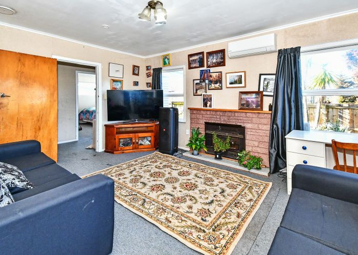  at 7 Malcolm Place, Mangere East, Manukau City, Auckland