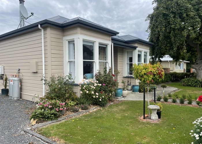  at 9 Drumclog Street, Balclutha