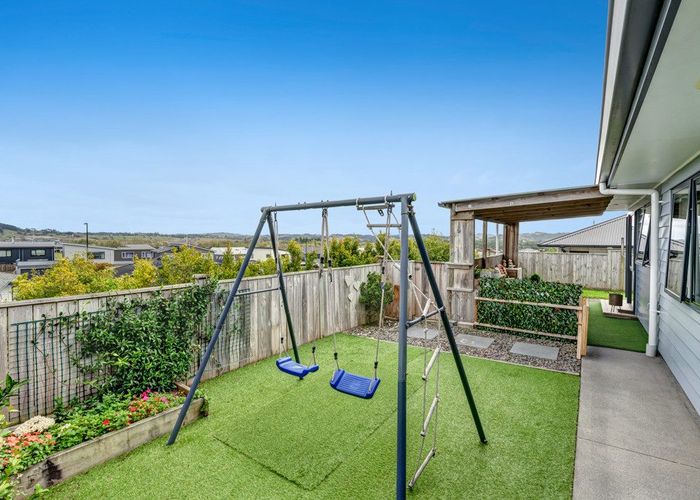  at 14 Kingfisher Road, Millwater, Rodney, Auckland