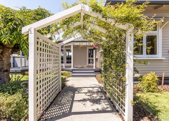  at 212 Wolseley Street, Mayfair, Hastings