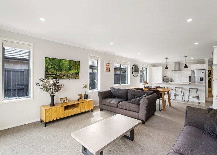  at 5 Tamapahore Boulevard, Papamoa Beach, Papamoa