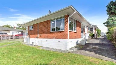  at 4/54 Titirangi Road, New Lynn, Auckland