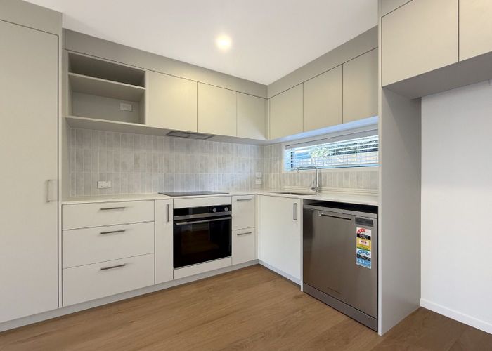  at 4/46 Taikata Road, Te Atatu Peninsula, Waitakere City, Auckland