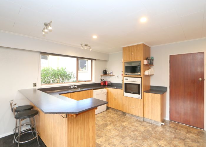  at 82 Kildare View, Waikiwi, Invercargill