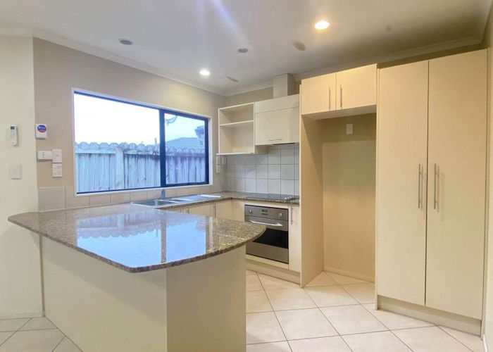  at 14A Shankill Place, East Tamaki, Manukau City, Auckland