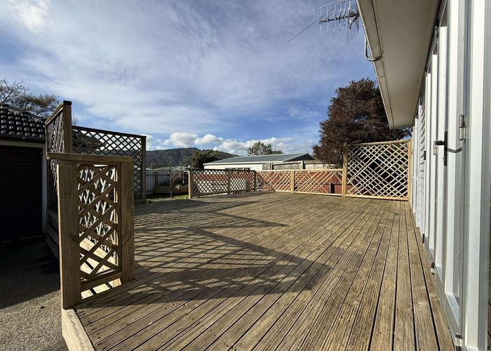  at 2/120 Wainuiomata Road, Wainuiomata, Lower Hutt, Wellington