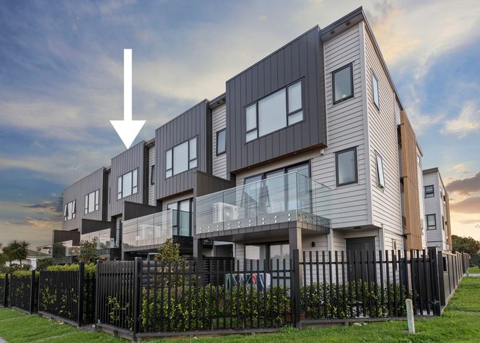  at 2C Fowler Street, Northcote, Auckland
