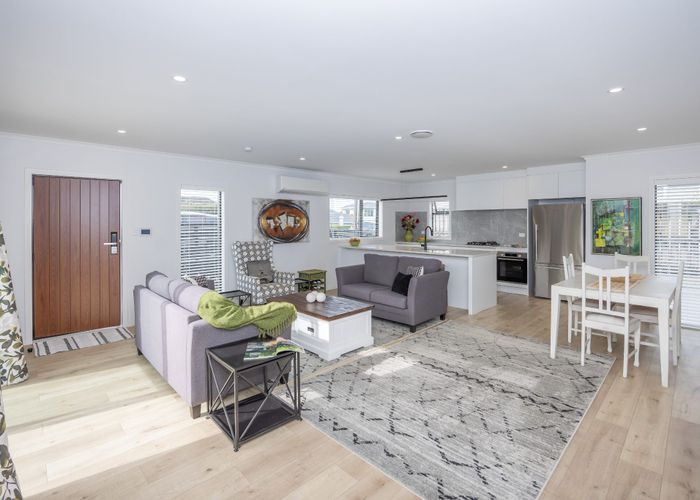  at 1/164 Cambridge Road, Hillcrest, Hamilton, Waikato