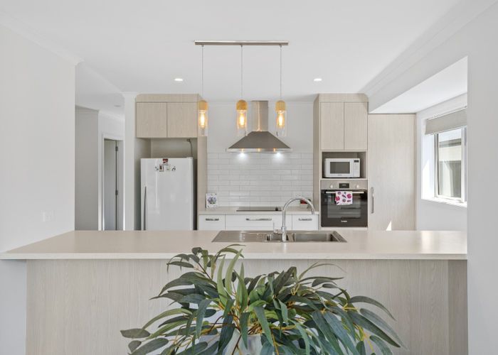  at 3 Hanlow Place, Pyes Pa, Tauranga