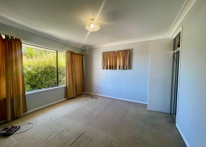  at 703 Hillsborough Road, Mount Roskill, Auckland City, Auckland
