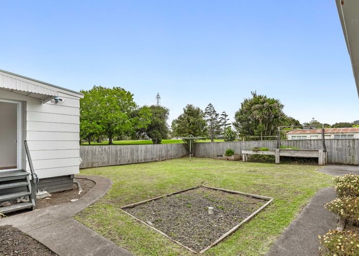  at 11B Knox Road, Swanson, Waitakere City, Auckland
