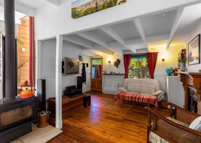  at 38 Voelas Road, Lyttelton, Lyttelton