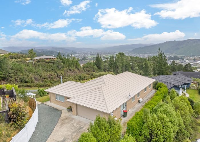  at 7 Mckenzie Way, Timberlea, Upper Hutt
