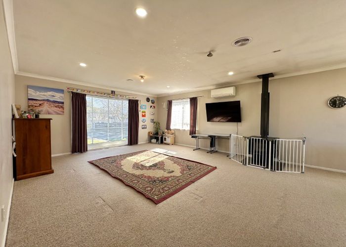  at 57 Fraser Crescent, Elderslea, Upper Hutt, Wellington