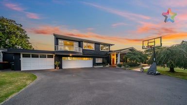  at 17A Military Road, Boulcott, Lower Hutt