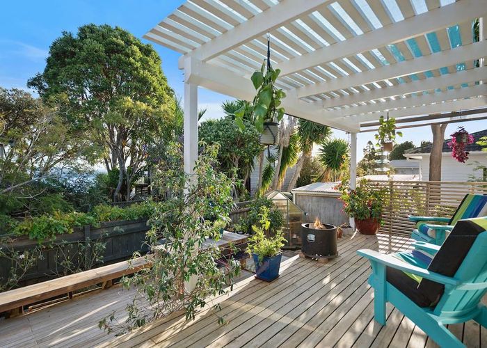  at 1/146 Rangatira Road, Beach Haven, North Shore City, Auckland