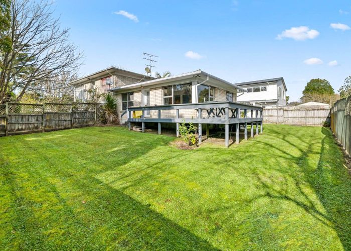  at 21B Uppingham Crescent, Hillcrest, North Shore City, Auckland