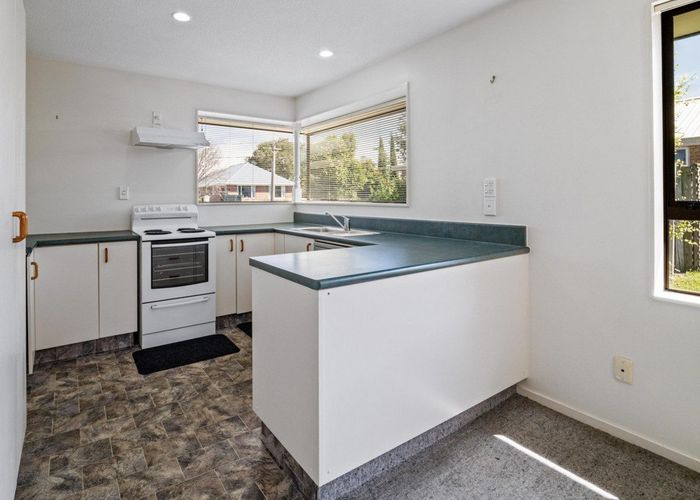 For rent 14 Wrights Road, Addington, Christchurch City, Canterbury