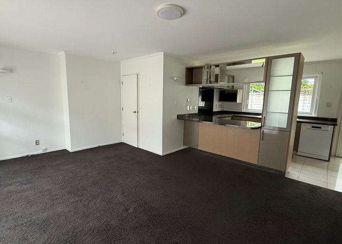  at 1/10 Blomfield Spa, Takapuna, Auckland