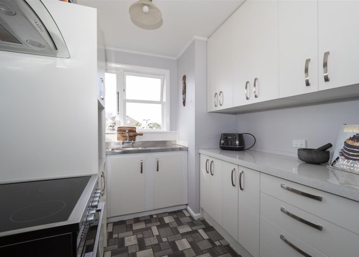  at 15 Bird Street, Hampstead, Ashburton