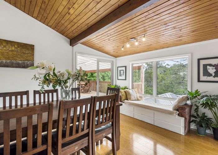  at 5 Saddleback Rise, Murrays Bay, North Shore City, Auckland