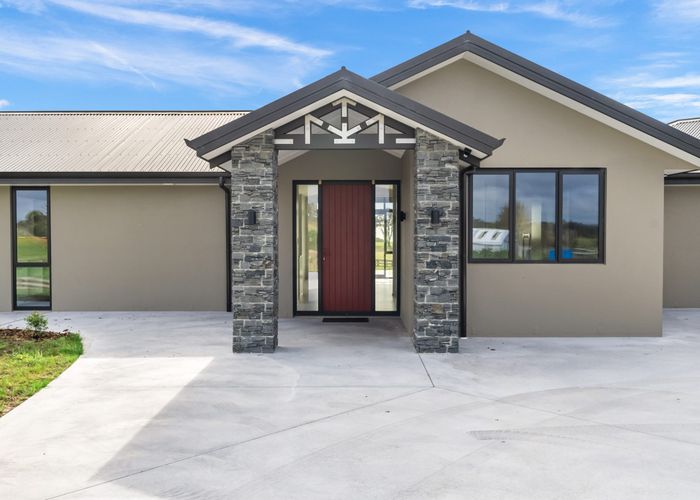  at 3295 State Highway 1, Waipu, Whangarei, Northland