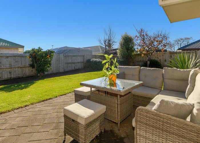  at 6 Poinsettia Place, Mount Maunganui, Tauranga, Bay Of Plenty