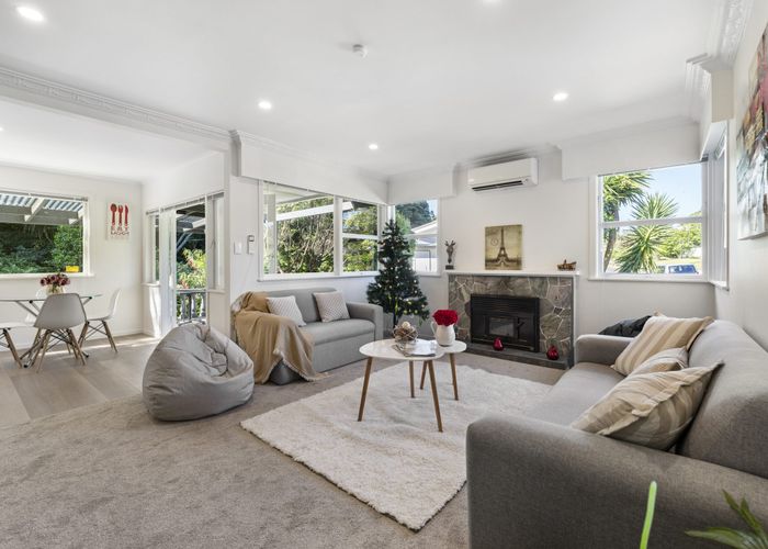  at 2 Walpole Avenue, Hill Park, Manukau City, Auckland