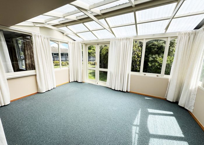  at 16 Geelong Place, Burnside, Christchurch City, Canterbury