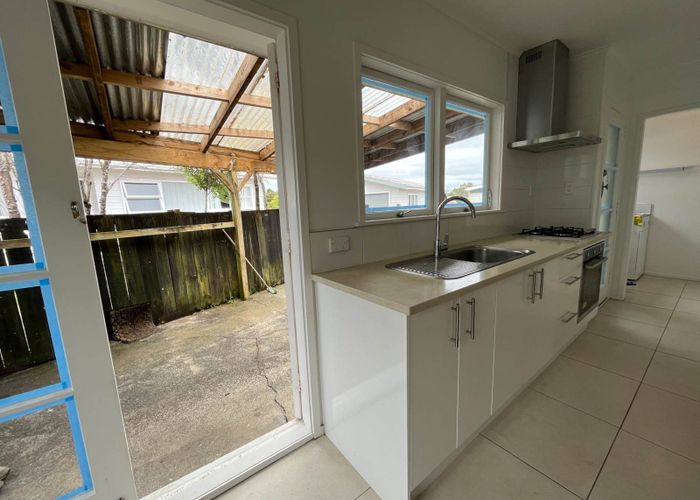  at 51 The Avenue, Lynfield, Auckland City, Auckland