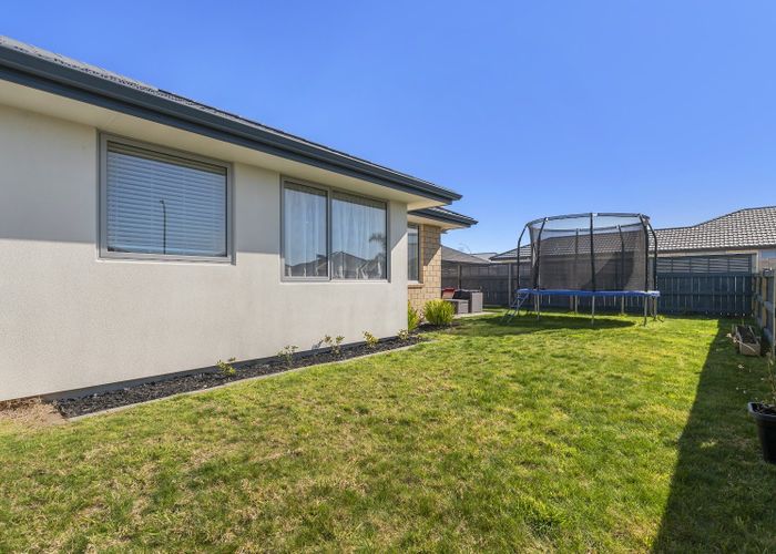  at 37 Kanapa Close, Papamoa