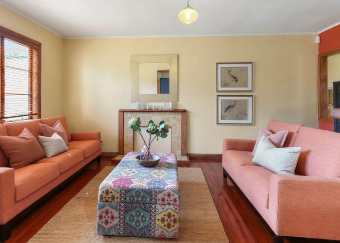  at 20 William Avenue, Greenlane, Auckland