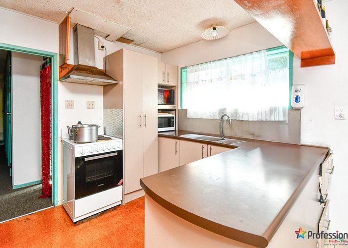  at 24 Lynette Place, Mangere, Manukau City, Auckland