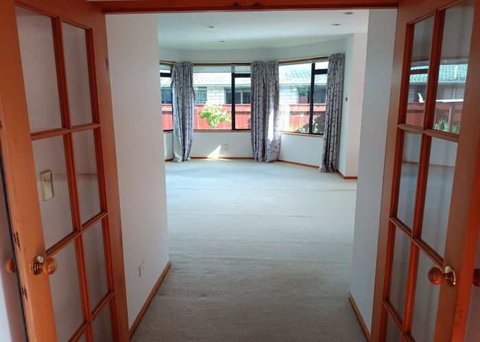  at 8 Archer Place, Carters Beach, Westport