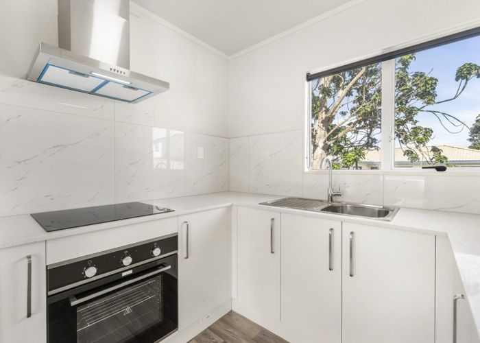  at 1/75 Etherton Drive, Weymouth, Manukau City, Auckland