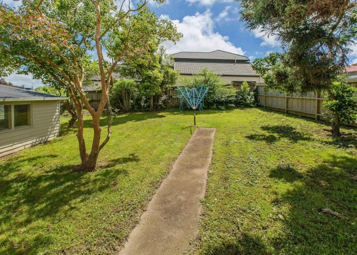  at 4 Ira  Street, Mount Roskill, Auckland City, Auckland