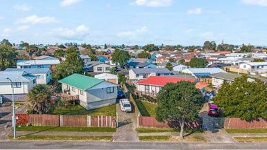  at 176 Finlayson Avenue, Clendon Park, Auckland