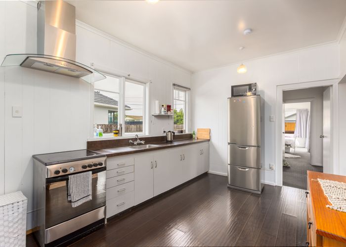  at 9 Baker Street, New Brighton, Christchurch