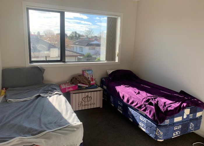  at 2/65 Knighton Road, Hillcrest, Hamilton, Waikato