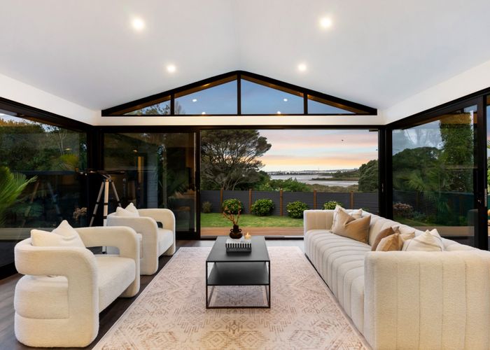  at 15 Mataroa Road, Mount Wellington, Auckland City, Auckland