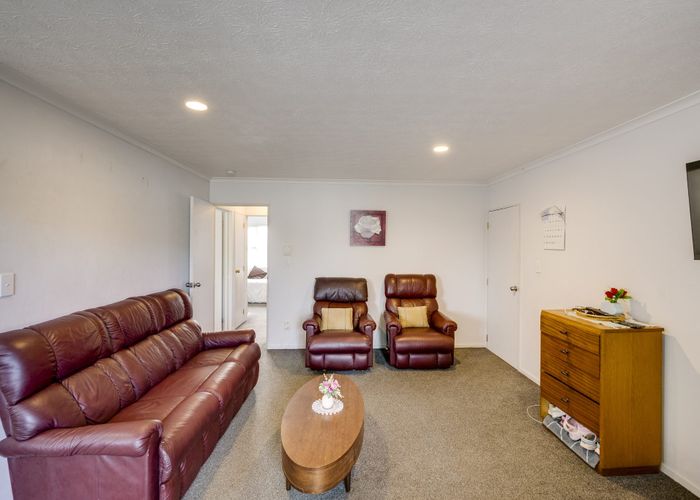  at 2/13 Ted Harpur Place, Onekawa, Napier, Hawke's Bay