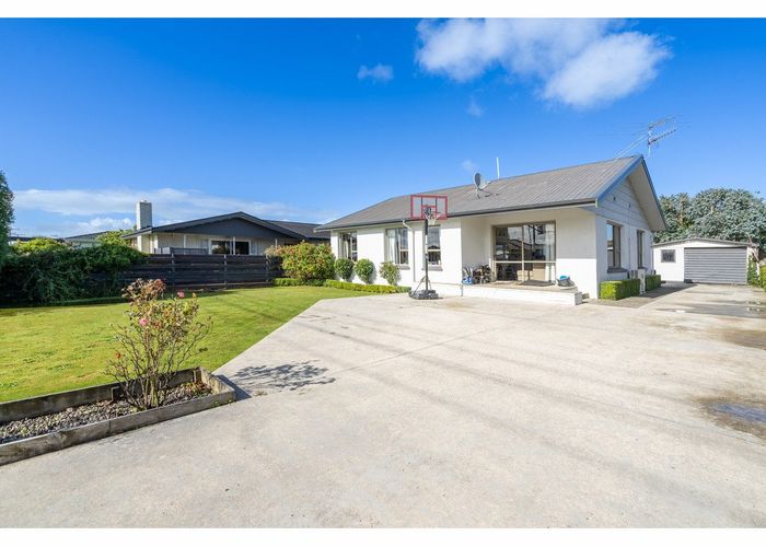  at 200 Racecourse Road, Glengarry, Invercargill