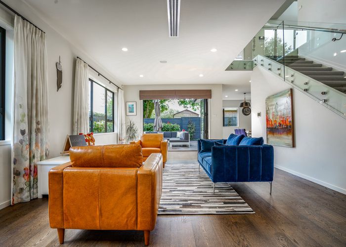  at 7 Allendale Road, Mount Albert, Auckland