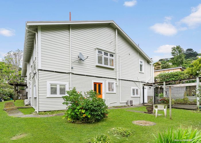  at 2/16 Balfour Street, Mornington, Wellington
