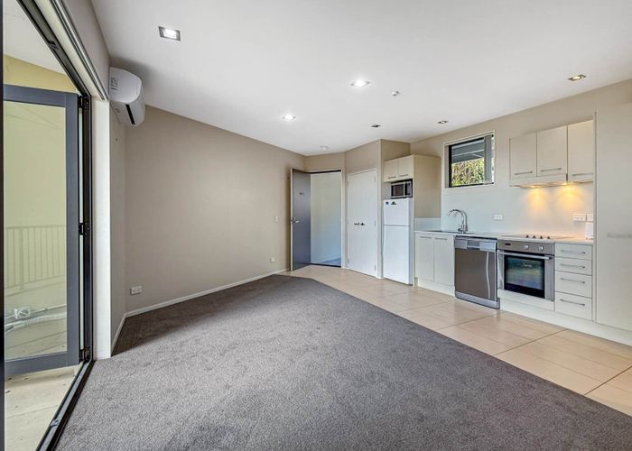  at B204/539 East Coast Road, Browns Bay, North Shore City, Auckland