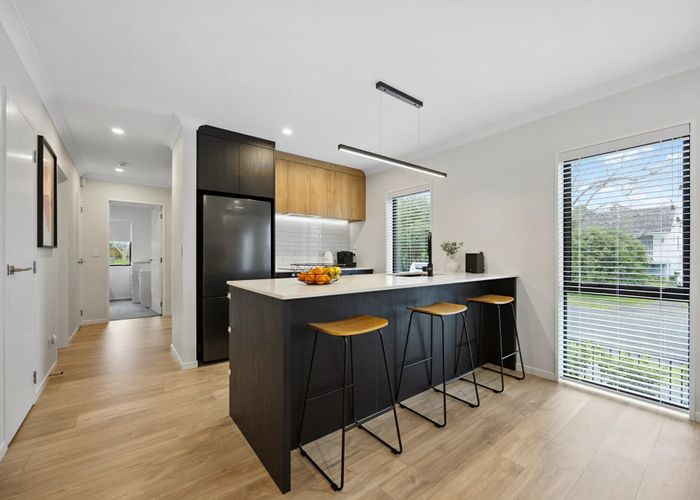  at 16A Cairngorm Place, Highland Park, Manukau City, Auckland