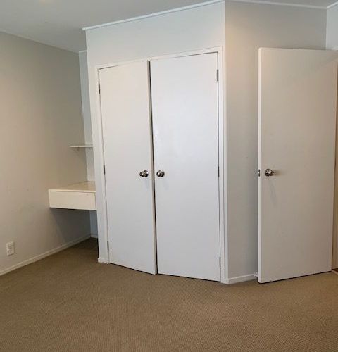  at 20 Gillard Place, Eastern Beach, Auckland